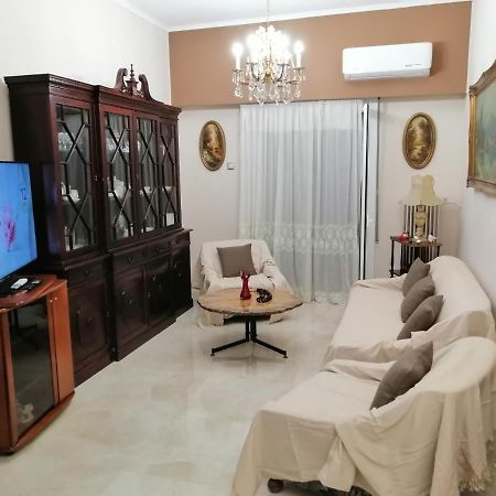 Comfy Apartment For 4 Ppl In Koukaki Atenas Exterior foto
