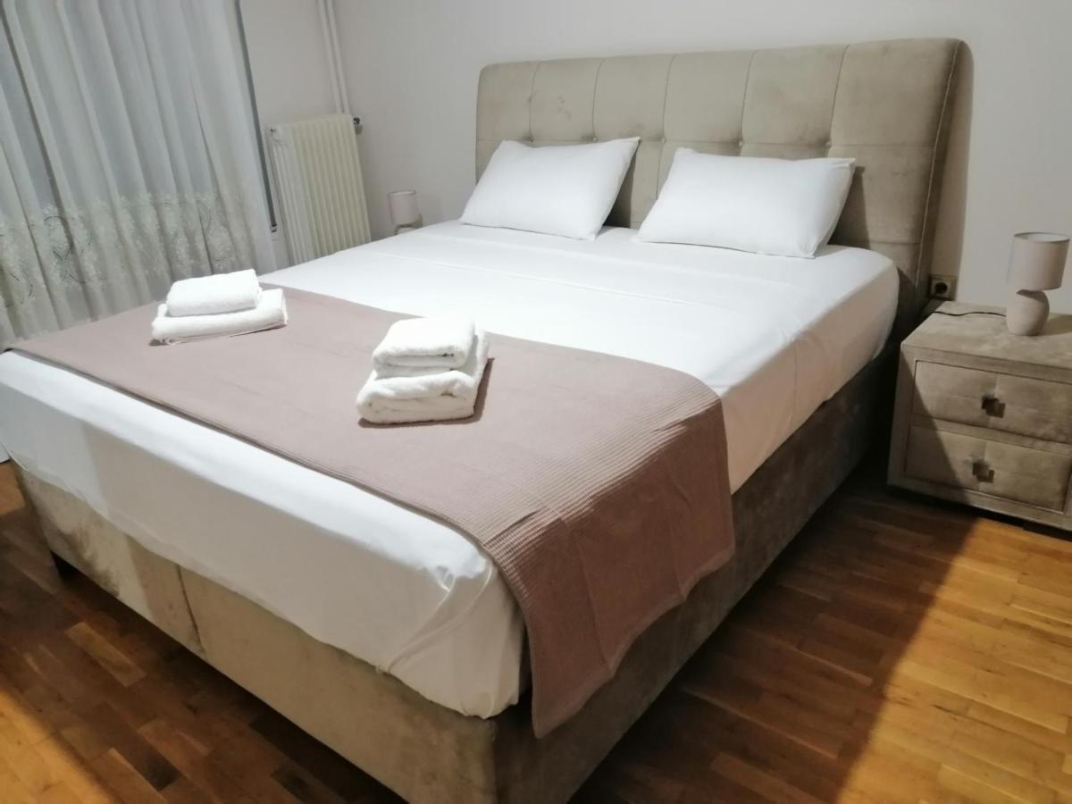 Comfy Apartment For 4 Ppl In Koukaki Atenas Exterior foto