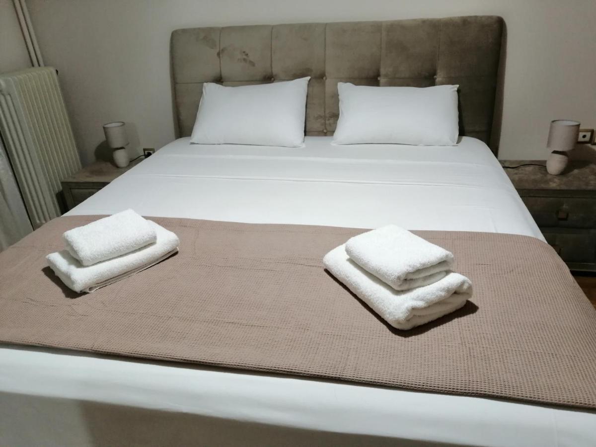 Comfy Apartment For 4 Ppl In Koukaki Atenas Exterior foto